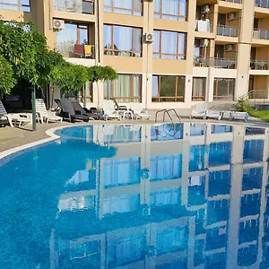Vesta Riviera - Free Parking 2*, Goldstrand Bulgarien